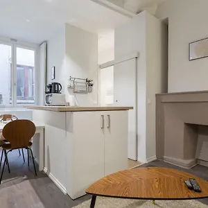 Apartment Jusqua 6 Personnes Au Coeur Du Vieux, Lyon